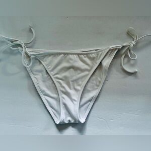 PINK by Victoria’s Secret White String Bikini Bottom – Size Large – NWOT